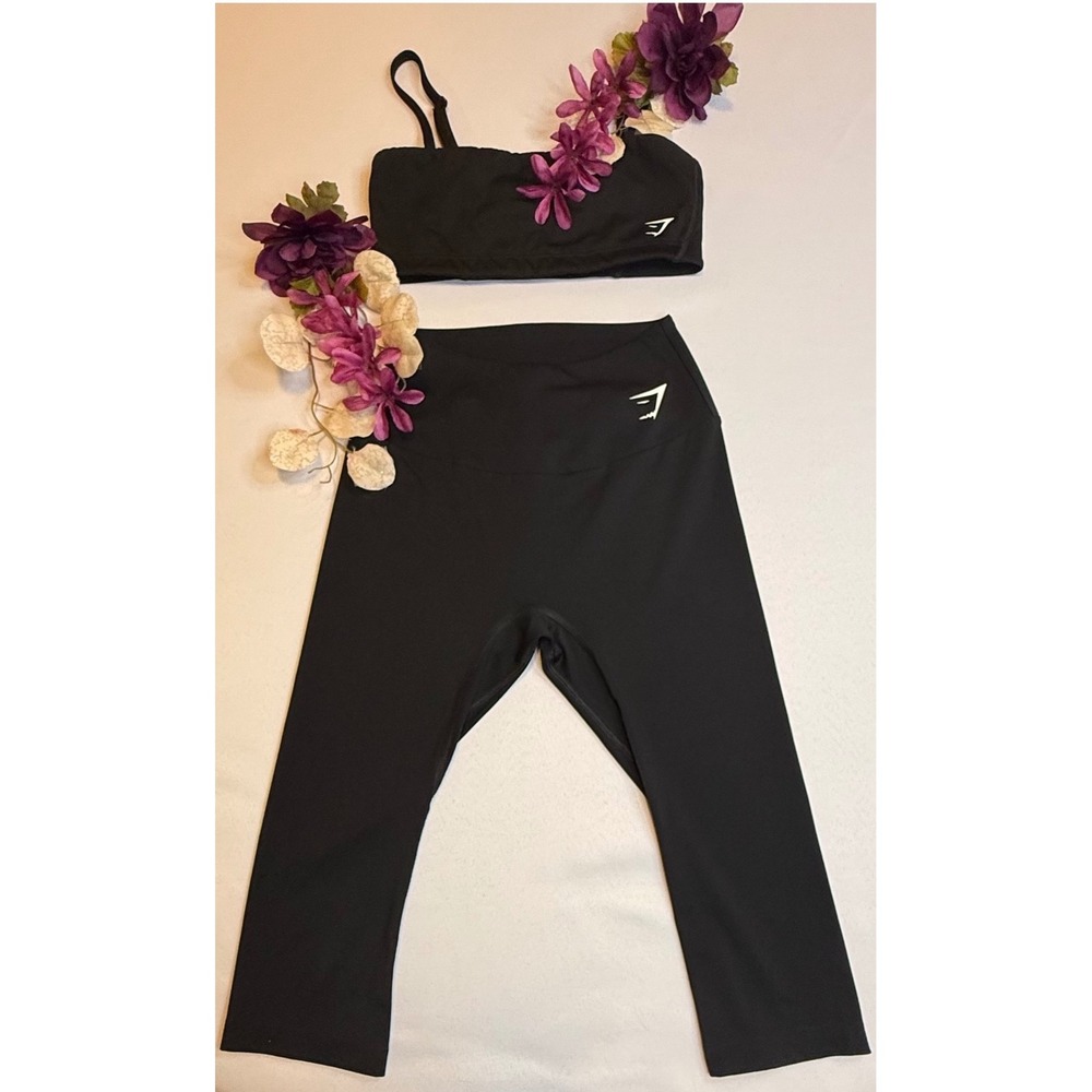 Gymshark Womens 2pc Training Crop Legging Set High Rise Capri Sport‎ Bra B1A1U S - Picture 3 of 16